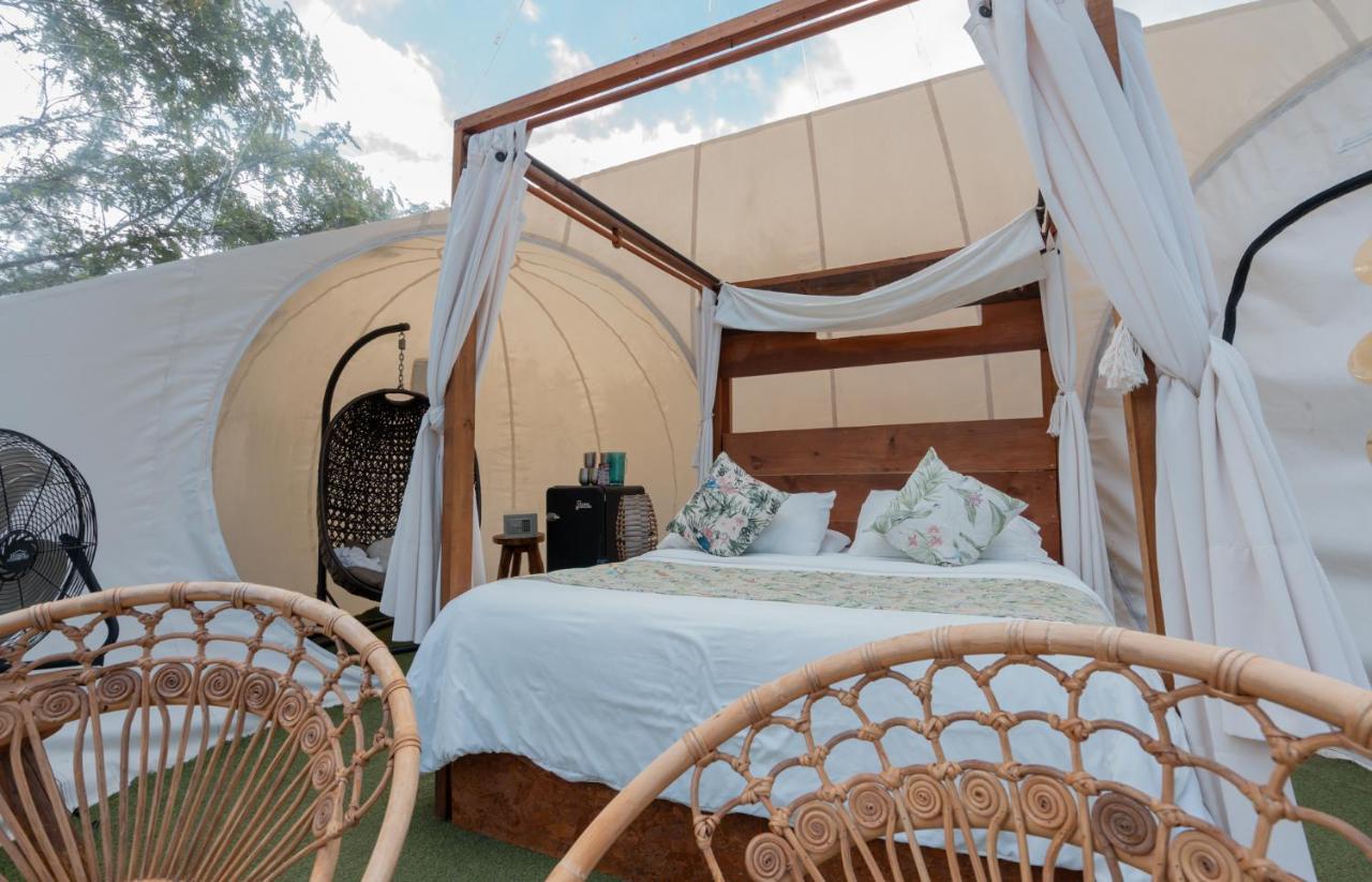 Отель Bubblesky Glamping 40 Min From Medellin Эль-Ретиро Экстерьер фото