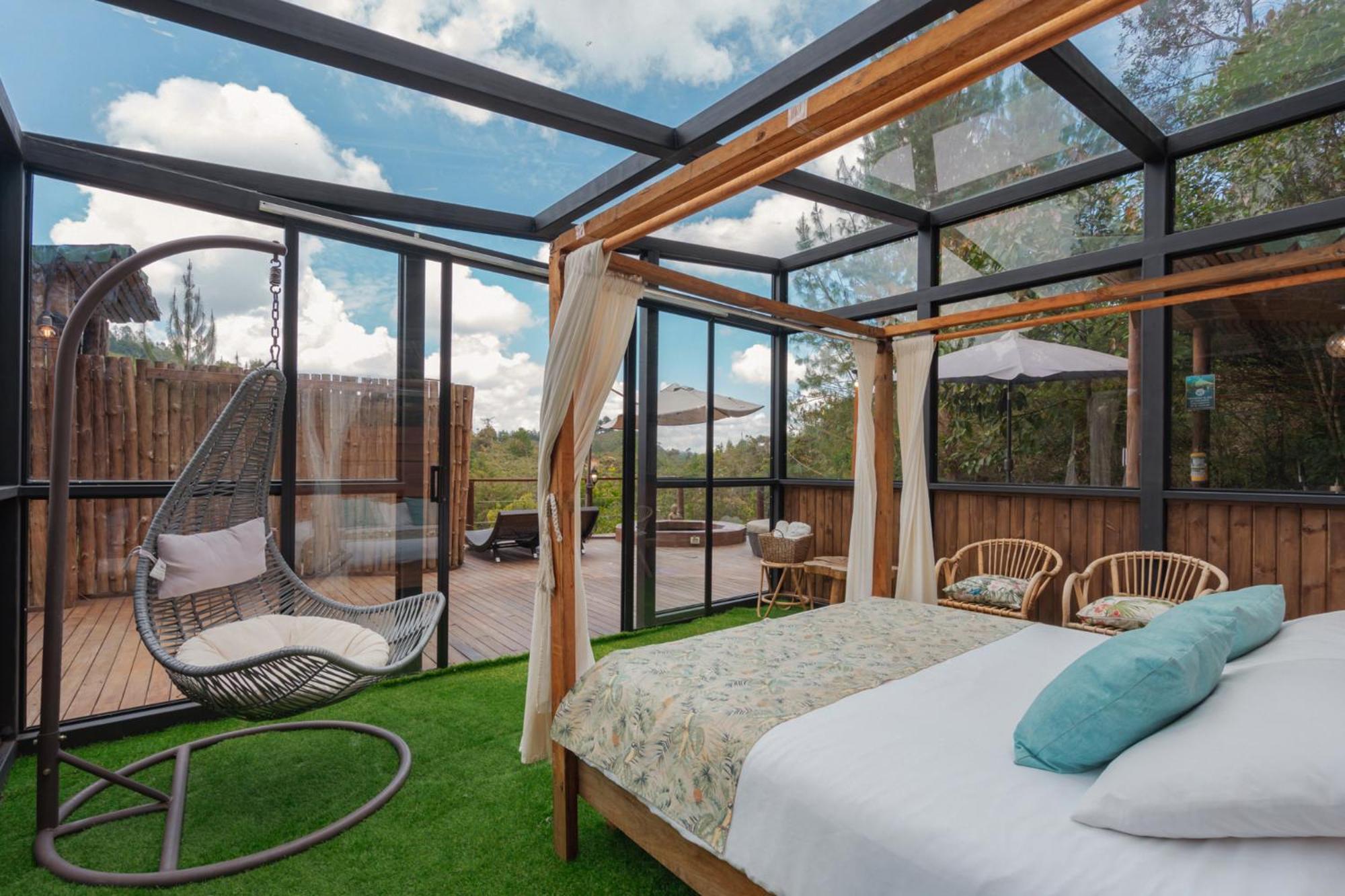 Отель Bubblesky Glamping 40 Min From Medellin Эль-Ретиро Экстерьер фото