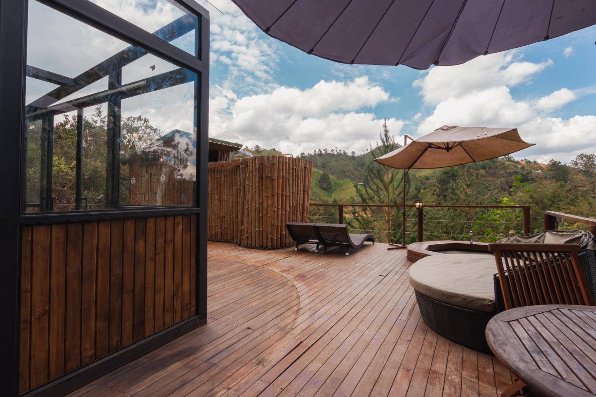 Отель Bubblesky Glamping 40 Min From Medellin Эль-Ретиро Экстерьер фото