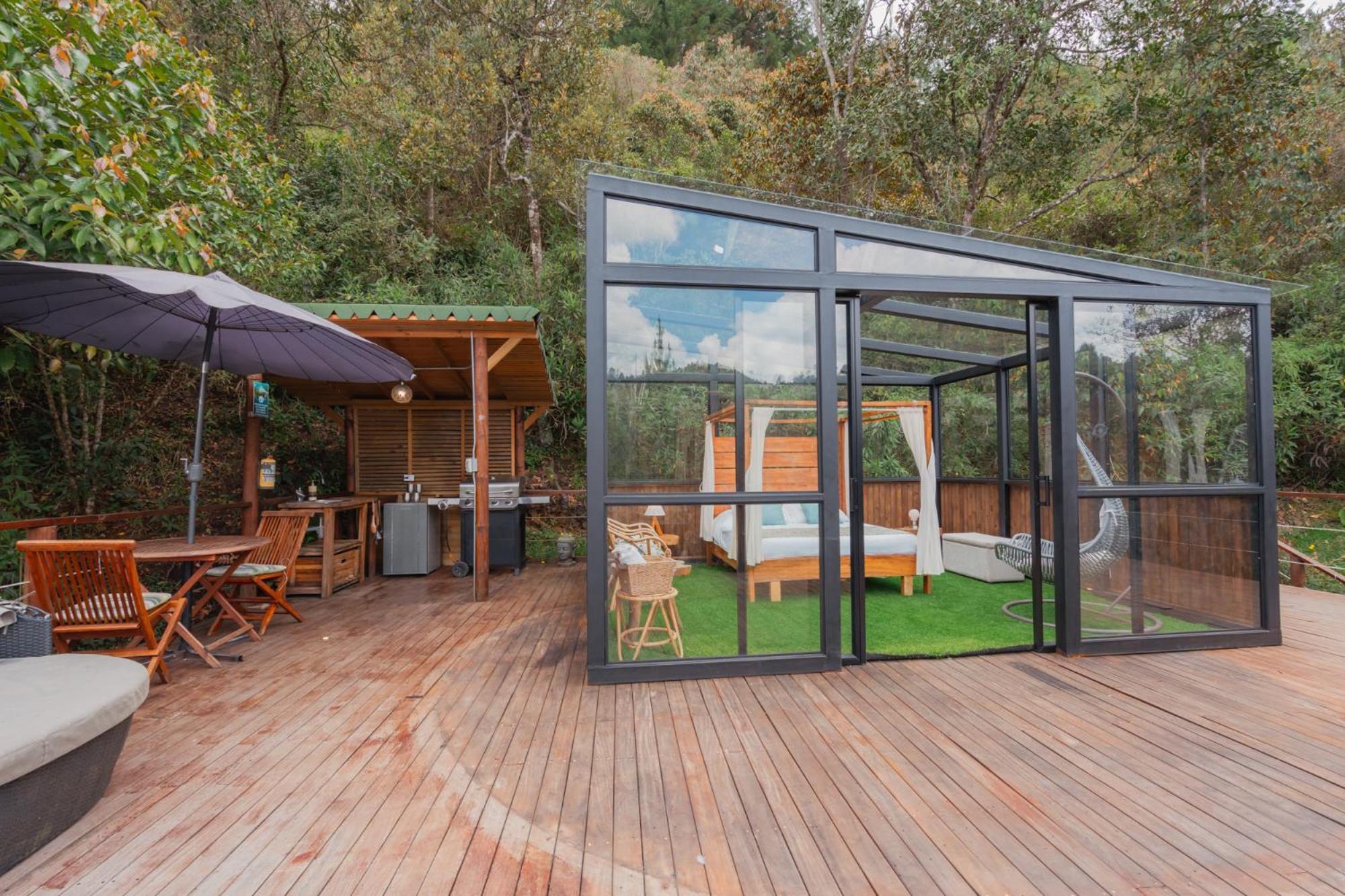 Отель Bubblesky Glamping 40 Min From Medellin Эль-Ретиро Экстерьер фото