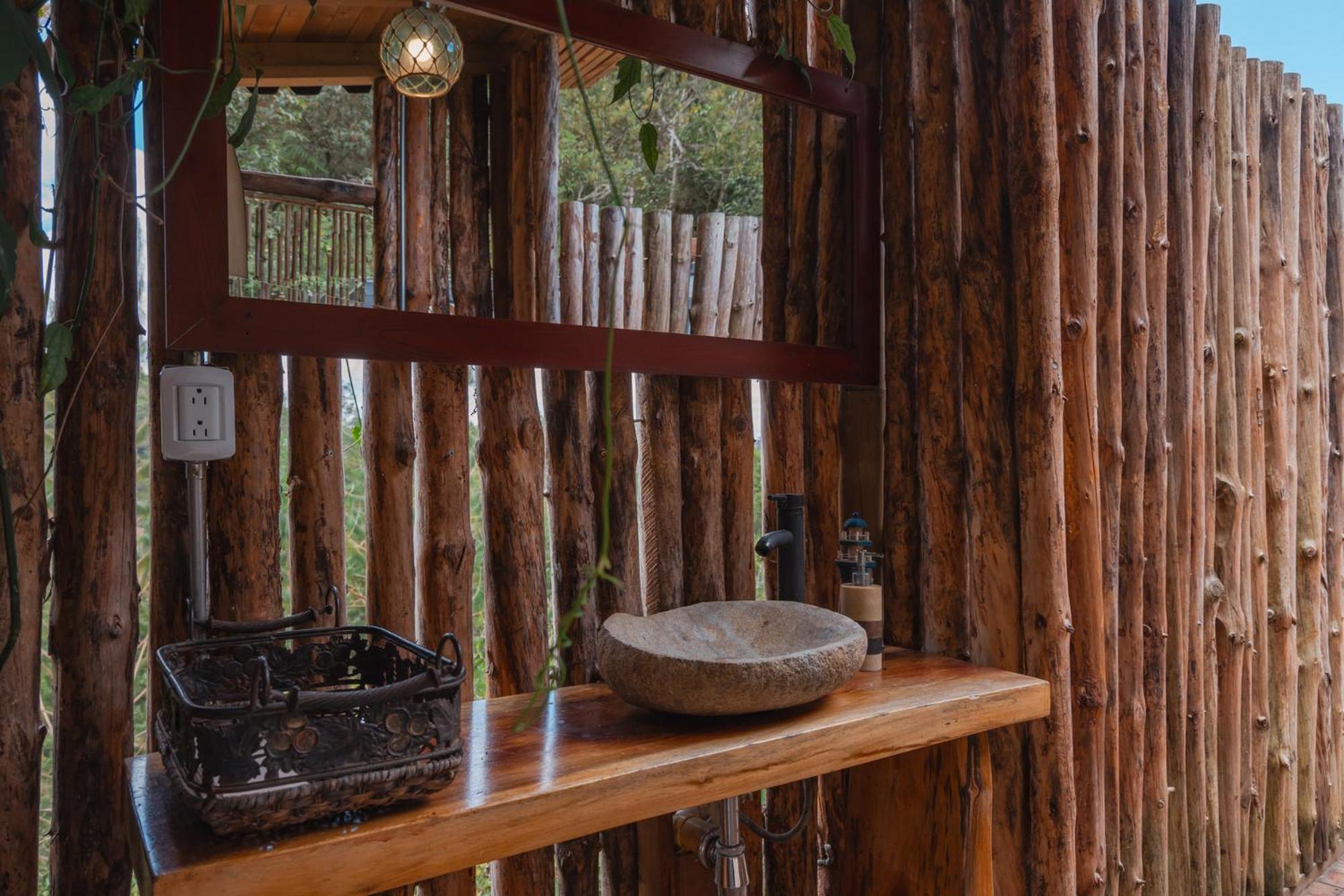 Отель Bubblesky Glamping 40 Min From Medellin Эль-Ретиро Экстерьер фото